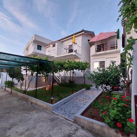 Apartments Marina 尤塔哈 外观 照片