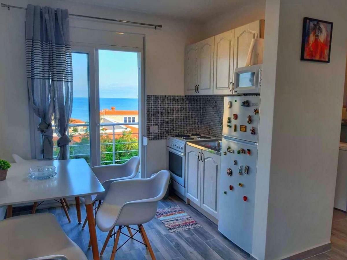 Apartments Marina 尤塔哈 外观 照片